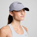 Кепка Saucony OUTPACE PETITE HAT (SAU800041-IR)